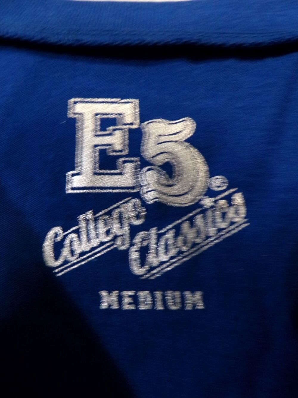E5 College Classics Kansas Jayhawks Women's Cropped T-Shirt M Blue - Picture 2 of 3
